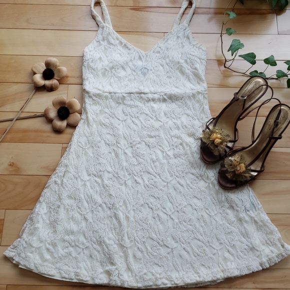 imPRESS Dresses & Skirts - IMPRESS - embroider dress